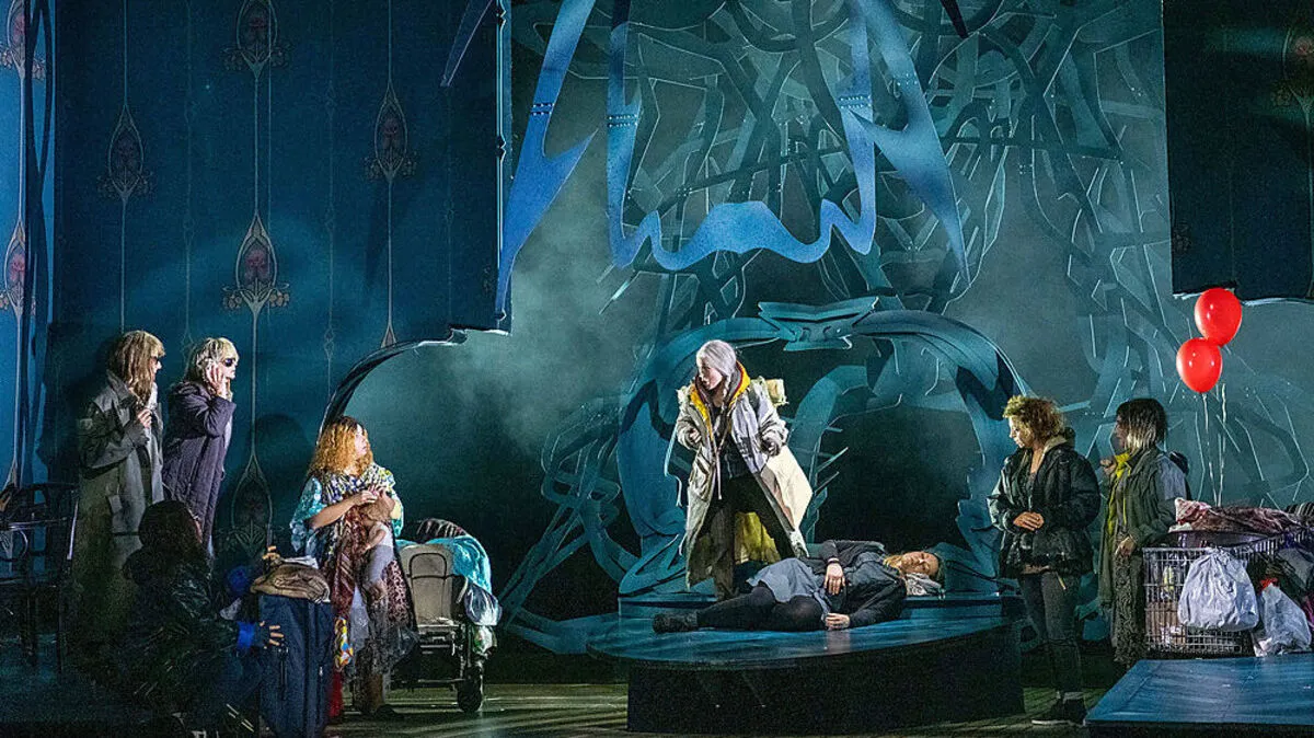 "Cendrillon" mit poetischen Bildern