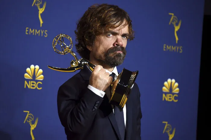 Der Schauspieler des "Gnoms" Tyrion Lennister, Peter Dinklage, gewann den Preis als bester Nebendarsteller in einer Dramaserie.