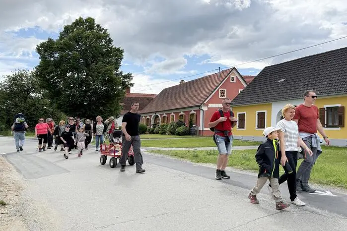 Die Freiwillige Feuerwehr Altenmarkt steckte eine elf Kilometer lange wie abwechslungsreiche Wanderroute aus.