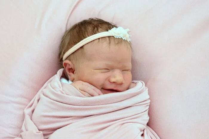 Maja (3030 g, 47 cm) erblickte als achtes Kind von Vanja und Hannes Gaigg am 30. Mai um 0.40 Uhr das Licht der Welt. Aufwachsen wird die süße Maus in Wernberg.