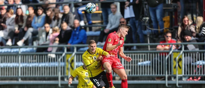 Auf Allerheiligen und Sally Christian Preininger (links) wartet das Derby