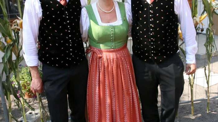 Die Singgemeinschaft (SG) Projern lud am Sonntag unter Obmann Erich Petschacher und Chorleiterin Eva Fogash zum Kirchtag in die örtliche Festhalle. 
