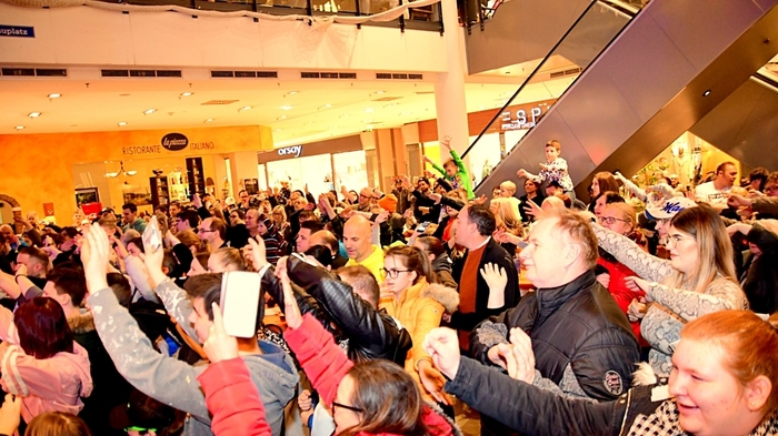 Tolle Stimmung am Montagabend in der Shoppingcity Seiersberg ...