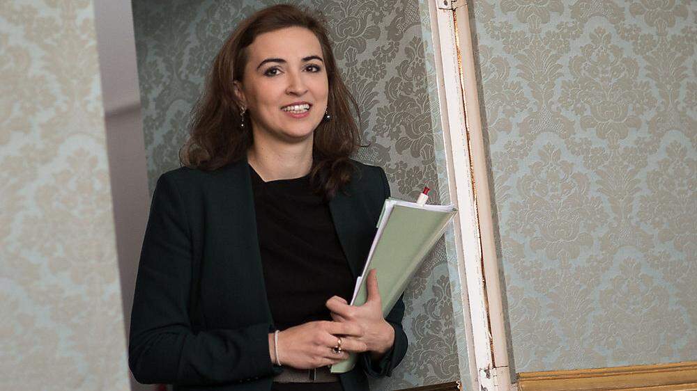Justizministerin Alma Zadic schickt heute den Entwurf zur Kronzeugenregelung in Begutachtung.