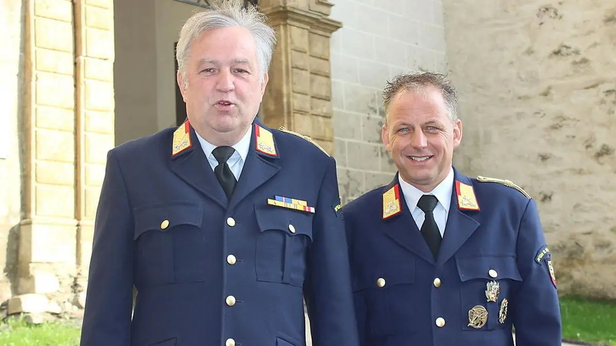 Die Feuerwehr-Bezirksspitze: Von links: Heimo Haimburger (Stellvertreter) mit Kommandant Friedrich Monai