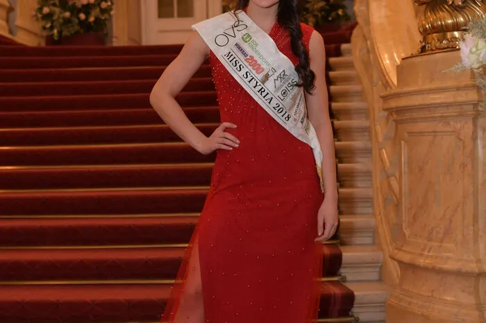 Miss Styria Justine Bullner - ebenfalls in La Hong