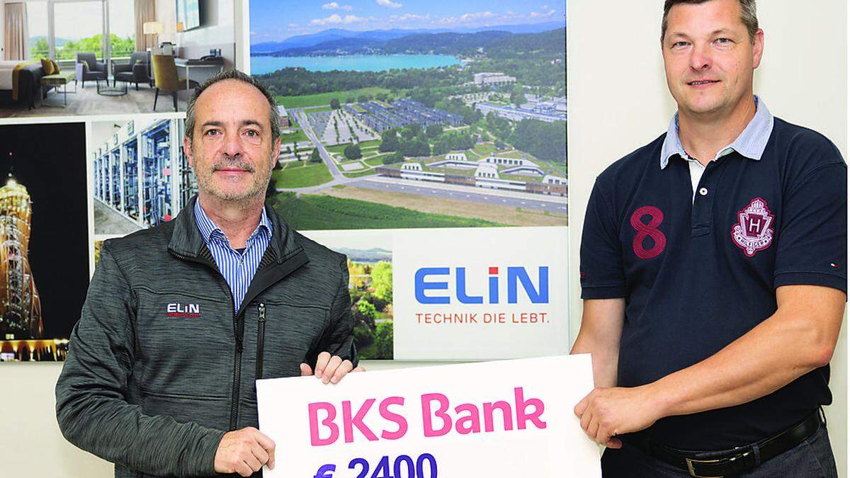 Die Bereichsleiter von ELIN Kärnten Michael Mayrobnig (links) und Gerd Rupp übergeben 2400 Euro An &quot;Kärntner in Not&quot;