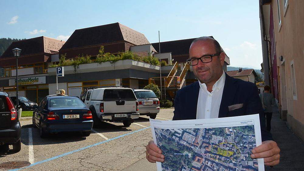 Hermann Regger hat den Rathausmarkt im Sommer 2015 übernommen und entwickelt ein innerstädtisches Projekt, hinter dem auch die Stadtgemeinde steht 