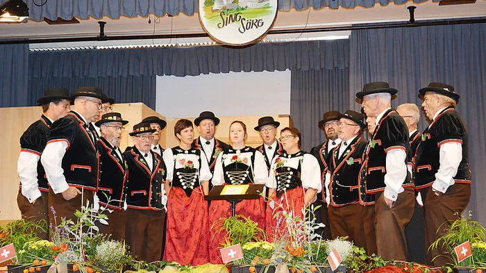 Der Jodelclub stand in Liebenfels auf der Bühne
