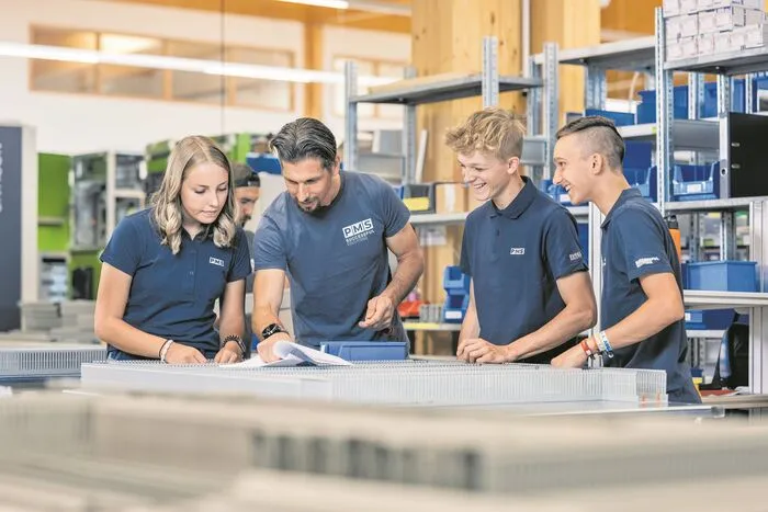 Verständnisvolle und kompetente Ausbildner sorgen für ein entspanntes Arbeitsumfeld und eine Top-Ausbildung