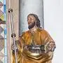 Die Statue des heiligen Jakobus in der Stadtpfarrkirche