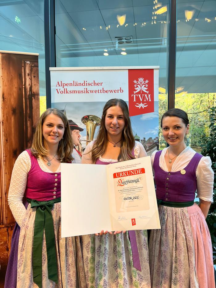 Die „Lenzbleamaln“ waren beim Alpenländischen Volksmusikpreis in Innsbruck erfolgreich