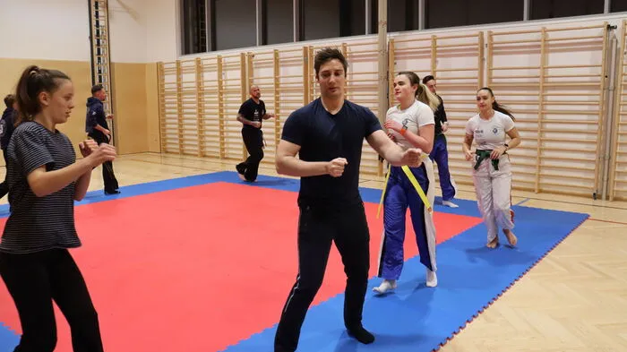 Klicken Sie sich durch die Fotos des Trainings von den Kickboxern des ATUS Köflach.