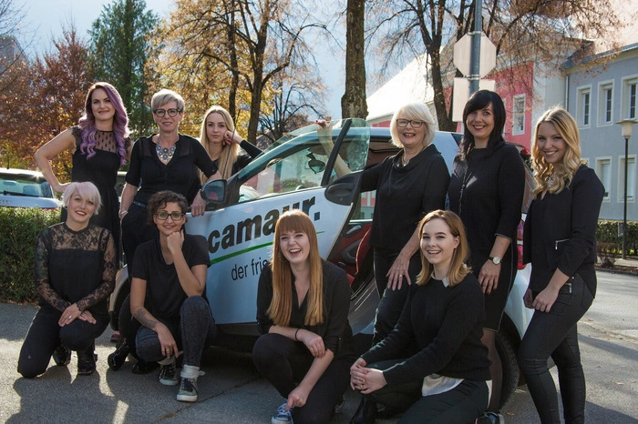 40 Jahre später beschäftigt die Friseurmeisterin zehn Mitarbeiterinnen in ihrem Salon in der 10.-Oktober-Straße in Spittal.