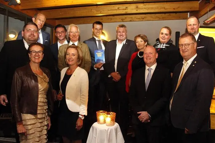 Seit der Neugründung im Jahr 2013 fand die Charity Gala des Lions Club Veste Riegersburg bereits elf Mal statt. Wie bereits in den Jahren zuvor wurden dabei Spenden für die steirische Kinderkrebshilfe gesammelt. Dabei dürften heuer etwa 17.000 Euro zusammengekommen sein – eine Rekordsumme