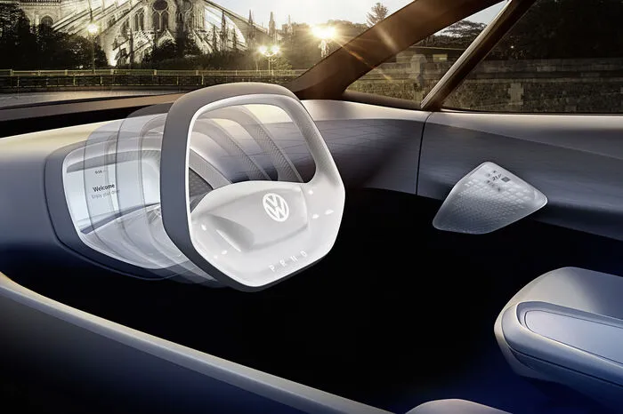 Sein Interieur folgt einem Konzept namens „Open Space“ und soll ein völlig neues Raumerlebnis bieten. Einen konkreten Ausblick auf das vollautomatisierte Fahren bietet die Studie auch gleich: Der I.D. fährt sein Multifunktionslenkrad im vollautomatisierten Modus („I.D. Pilot“) in das Cockpit ein. VW rechnet damit, dass der vollautonome Modus ab 2015 zum Einsatz kommt.