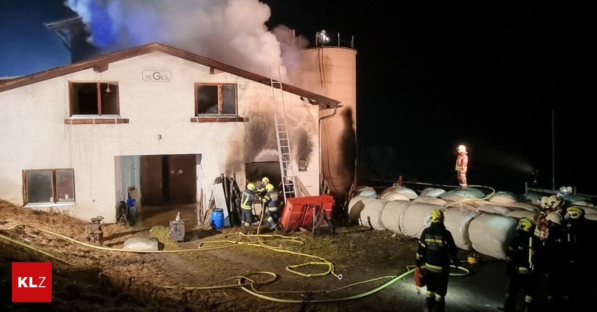 Gegen-Baum-geprallt-Stall-brannte-Feuerwehr-verungl-ckte-auf-dem-Weg-zum-Einsatz