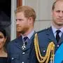 Harry und Williams auf einem Archivbild von 2018 mit Meghan an Harrys Seite  