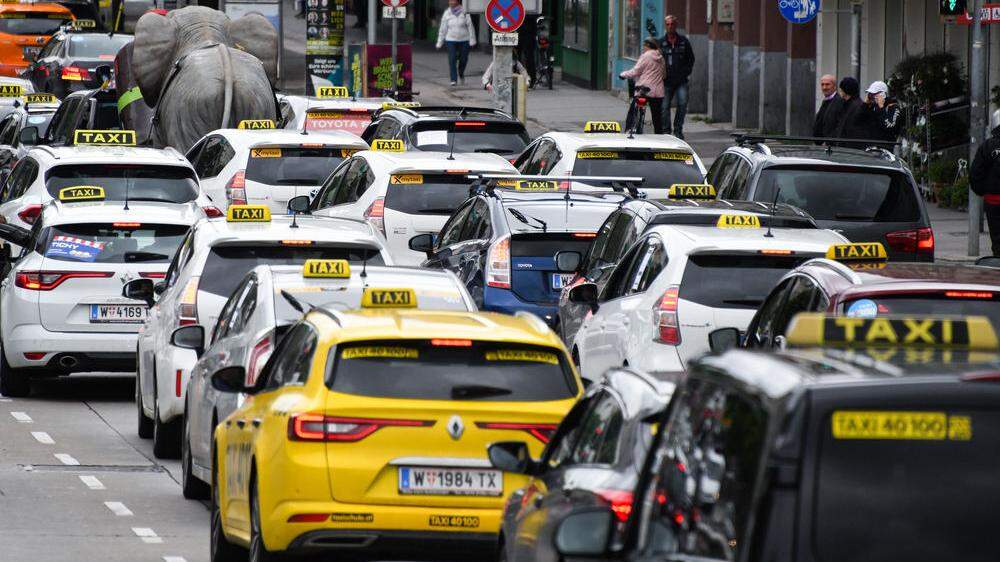 In Wien demonstrierten die Taxi-Fahrer