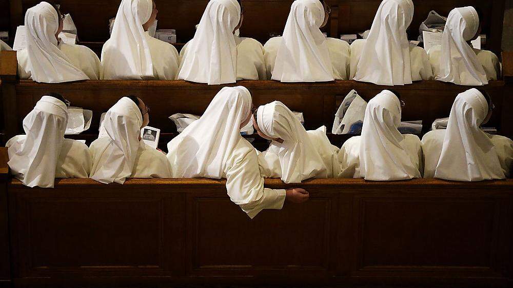 Nicht zum erten Mal miteinander verglichen: Die Burka und die Ordenstracht