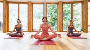 Bei verschiedenen Yoga- und Laufeinheiten finden Gäste ganz zu sich und tanken neue Kraft und Energie. Werden Sie aktiv für Körper und Seele