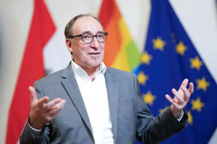 „Ich werde sicher nicht in Dornbirn am Balkon sitzen und in die Gegend schauen.“ - Rauch will sich nach der Wahl zurückziehen, ruhig soll die Pension aber nicht werden.