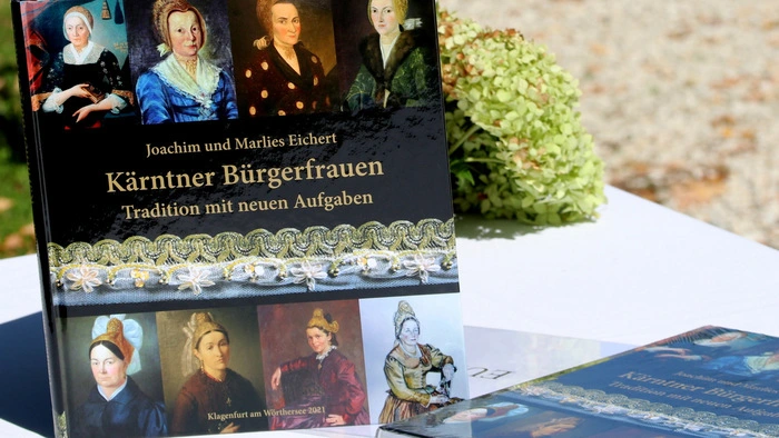 Das Buch trägt den Titel "Kärntner Bürgerfrauen - Tradition mit neuen Aufgaben".