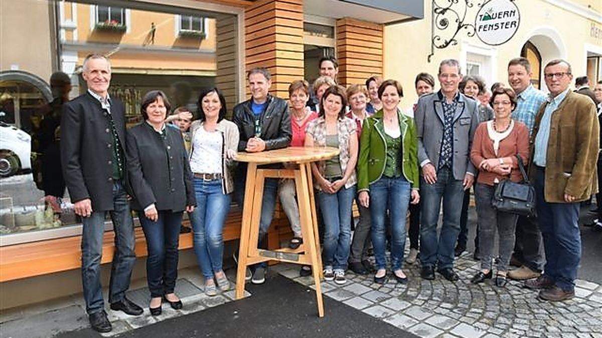 Freude in Obervellach bei der Eröffnung des neuen Standortes des Bioladens &quot;Tauernfenster&quot; am Hauptplatz