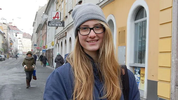 Magdalena Keil: "An und für sich liebe ich den Bezirk. Manchmal ist es stressig, weil es laut ist oder wenn man irgendwelche Schlägereien mitbekommt. Um meine Sicherheit mache ich mir aber keine Sorgen, meine Mama hat da mehr Angst um mich als ich selbst."