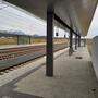 Die Bahnsteige am neuen Bahnhof in Kühnsdorf sind für IC-Züge zu kurz