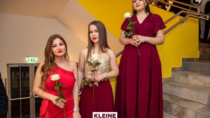 Die Maturanten und Maturantinnen der BHAK Völkermarkt feierten eine rauschende Ballnacht. Klicken Sie sich durch die Fotos!