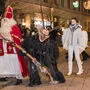 Von 16 bis 18 Uhr ziehen gut 500 Krampus- und Perchtengruppen durch das Grazer Zentrum. Und der eine oder andere Nikolo
