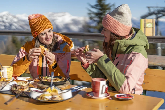 Zur Stärkung einen Abstecher in die Skihütte 