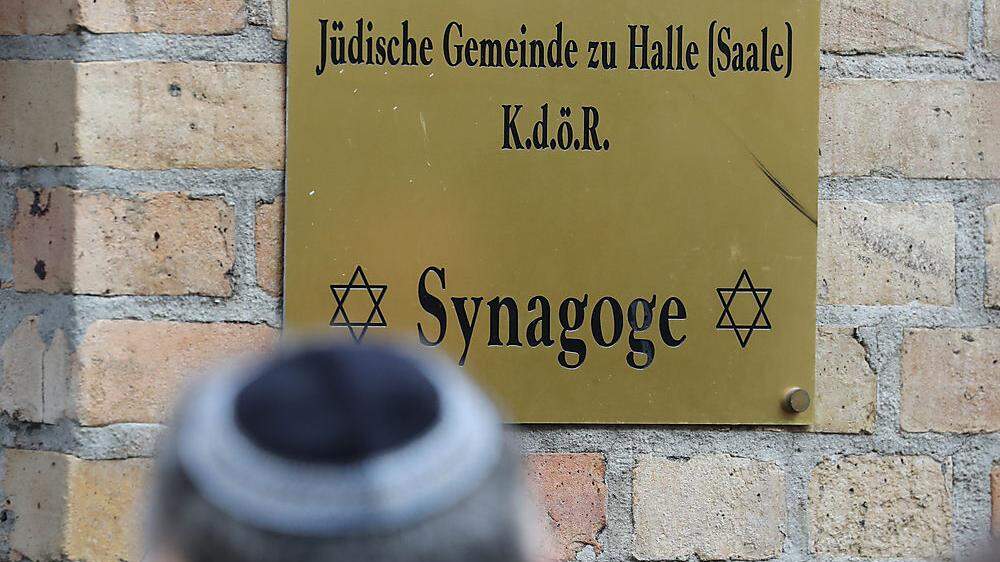 Der Angriff auf die Synagoge in Halle wurde vom Attentäter live im Internet gezeigt, samt Musik des Kärntners