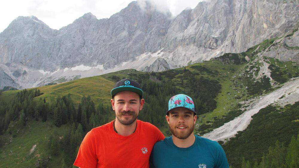 Die beiden Hobbybergsteiger Christoph Sniesko und David Koller klapperten die höchsten Berge aller neun Bundesländer per Gravelbike ab