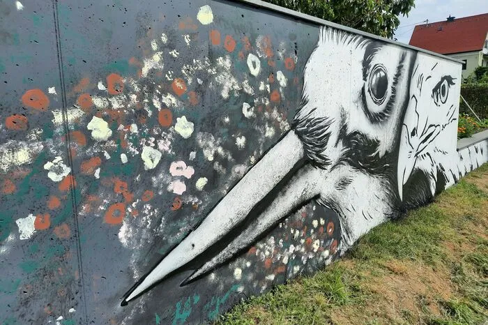 Vögel sind das Hauptmotiv, da Passath auf ihren Rückgang aufmerksam machen möchte
