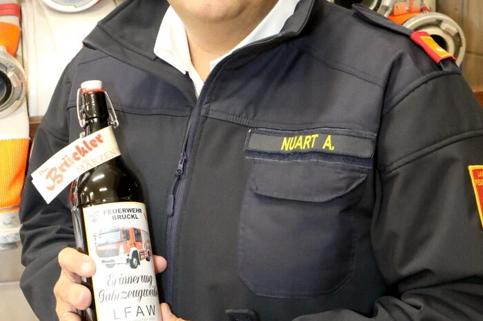 Beim Zweitagesfest im Rüsthausgelände am Samstag gesichtet wurden unter anderen FF-Kommandant Andreas Nuart (Foto), Bürgermeister Harald Tellian,  Bezirksfeuerwehrkommandant Friedl Monai, Kameradschaftsführer Harald Slapnig, Bundesrat Josef Ofner sowie Bezirkshauptfrau Claudia Egger-Grillitsch.  