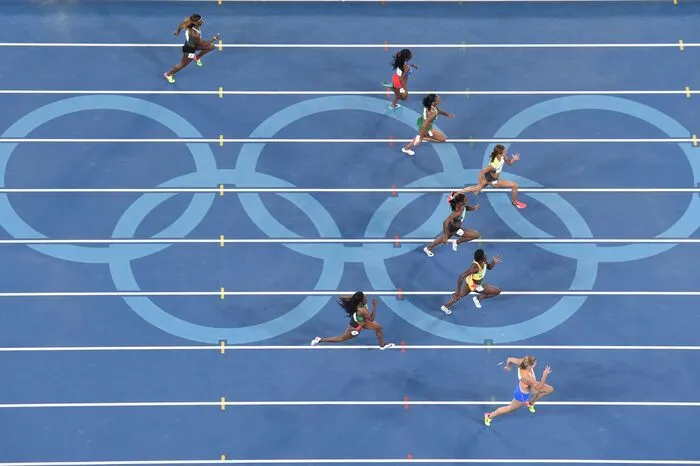 ... in der Leichtathletik-Arena kam das Geschehen erst langsam in die Gänge.