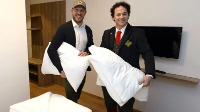 Hermann Maier und Rainer Schönfelder sind nun Hoteliers