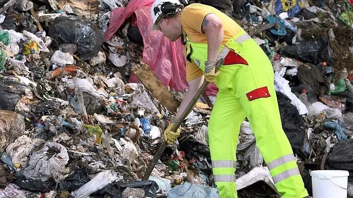 Jede Woche kommt ein Zug voll Müll aus Rom in Dürnrohr an (Symbolbild)