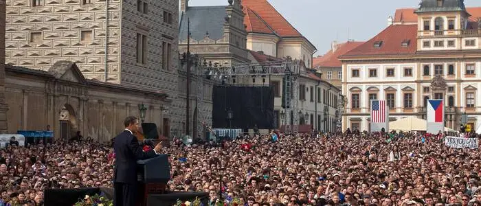 Barack Obama bei seiner Rede am 5. April 2009 in Prag