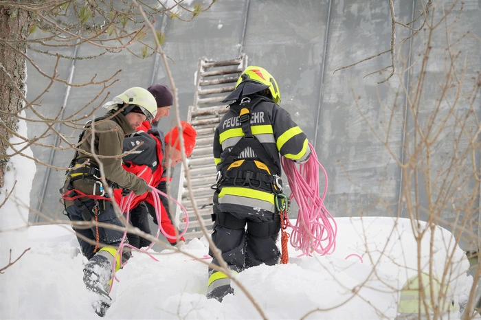 Thomas Hermann von der Feuerwehr Kirchbach und Robert Schober von der Feuerwehr Manning standen ebenfalls in der Obersteiermark im Einsatz...