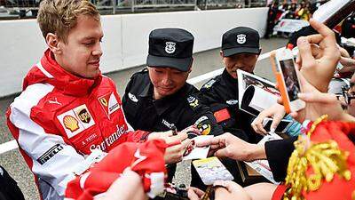 Sebastian Vettels Autogramme sind in China sehr gefragt