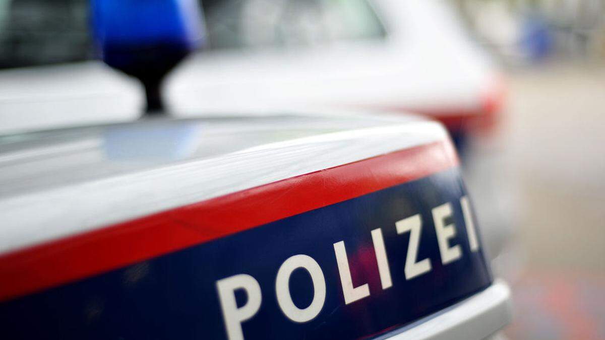 THEMENBILD: POLIZEI / VERKEHR / KONTROLLE