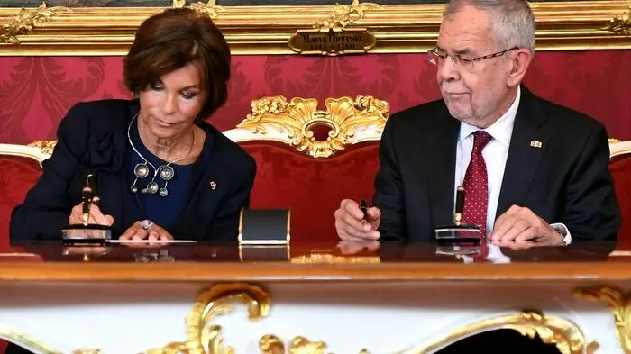 Die Ernennung zur ersten Bundeskanzlerin der Zweiten Republik