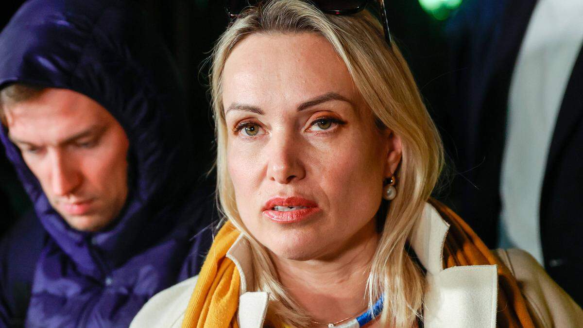 Die Journalistin Marina Owsjannikowa muss umgerechnet 806 Euro Stafe zahlen. 