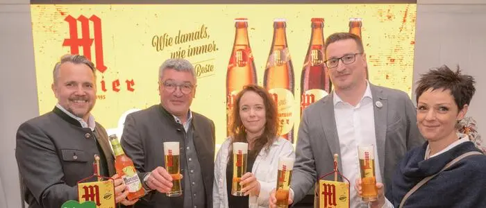 Michael Feiertag (Geschäftsführer Steirische Tourismusmarketing GmbH), Josef Rieberer (geschäftsführender Vorstand Brauerei Murau), Julia Healy und Josef Wiedenhofer (beide Geschäftsführung proevent und Projektleitung Donauinselfest), Bettina Lindschinger (Öffentlichkeitsarbeit und Marketing Brauerei Murau)