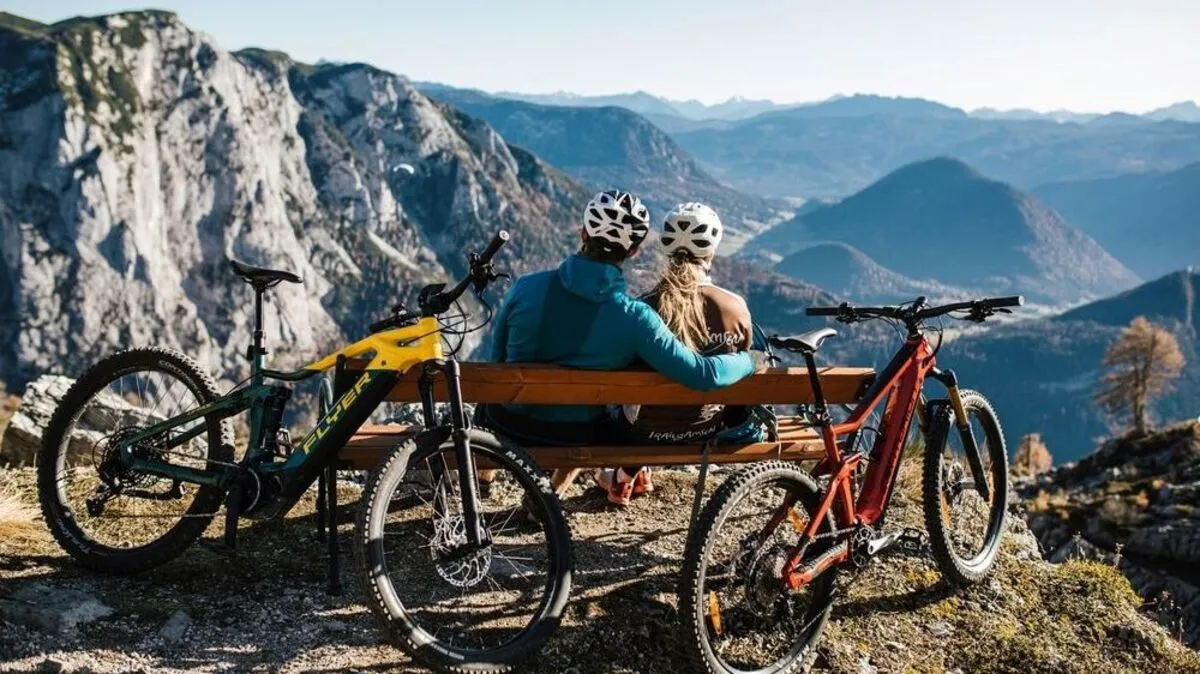 Nicht nur viele E-Bike-Touren, sondern auch die Verkaufszahlen bei den heimischen Händlern gehen steil nach oben