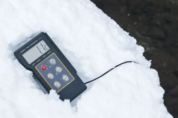 Wassertemperatur: bescheidene 1,1 Grad Celsius.