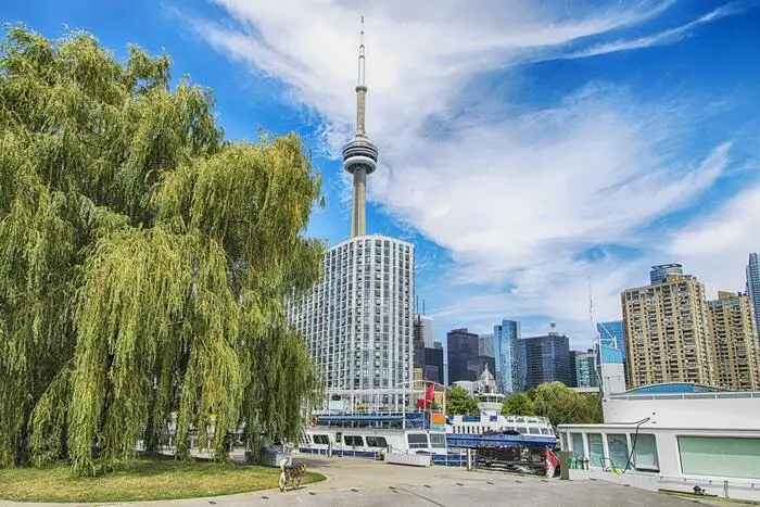 Der 553 Meter hohe CN-Tower in Toronto